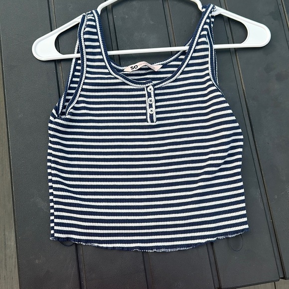 I am selling a blue and white striped crop top from Kohl’s - Picture 1 of 2